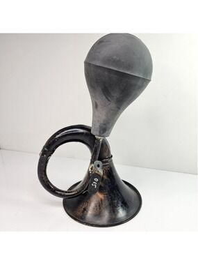 Vintage Hand Squeeze Bulb Car Horn Metal Automobile 12 Inch WORKING